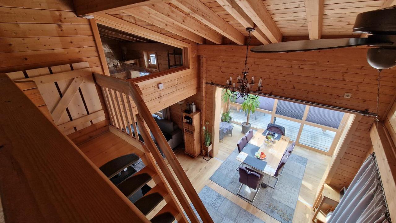 Gemütliches Mit Holzofen Und Sauna *