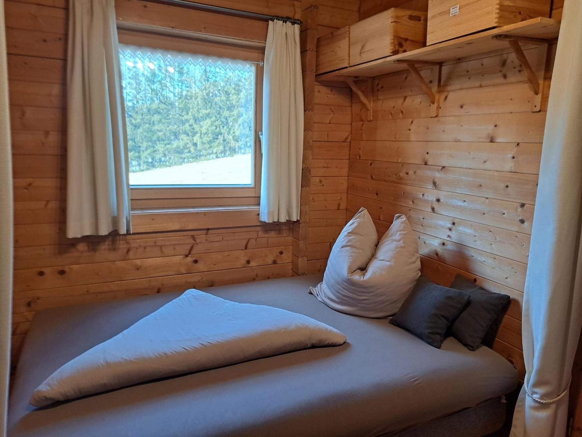 Gemütliches Mit Holzofen Und Sauna Hohentauern